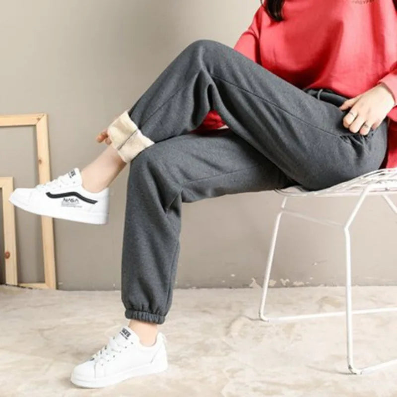Women’s Fleece-Lined High-Waist Joggers